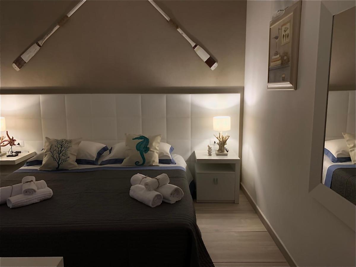 Torre Squillace Aquarama Rooms & Apartments المظهر الخارجي الصورة