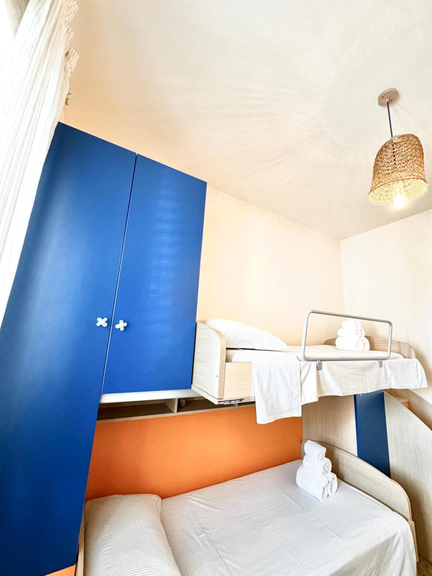 Torre Squillace Aquarama Rooms & Apartments المظهر الخارجي الصورة