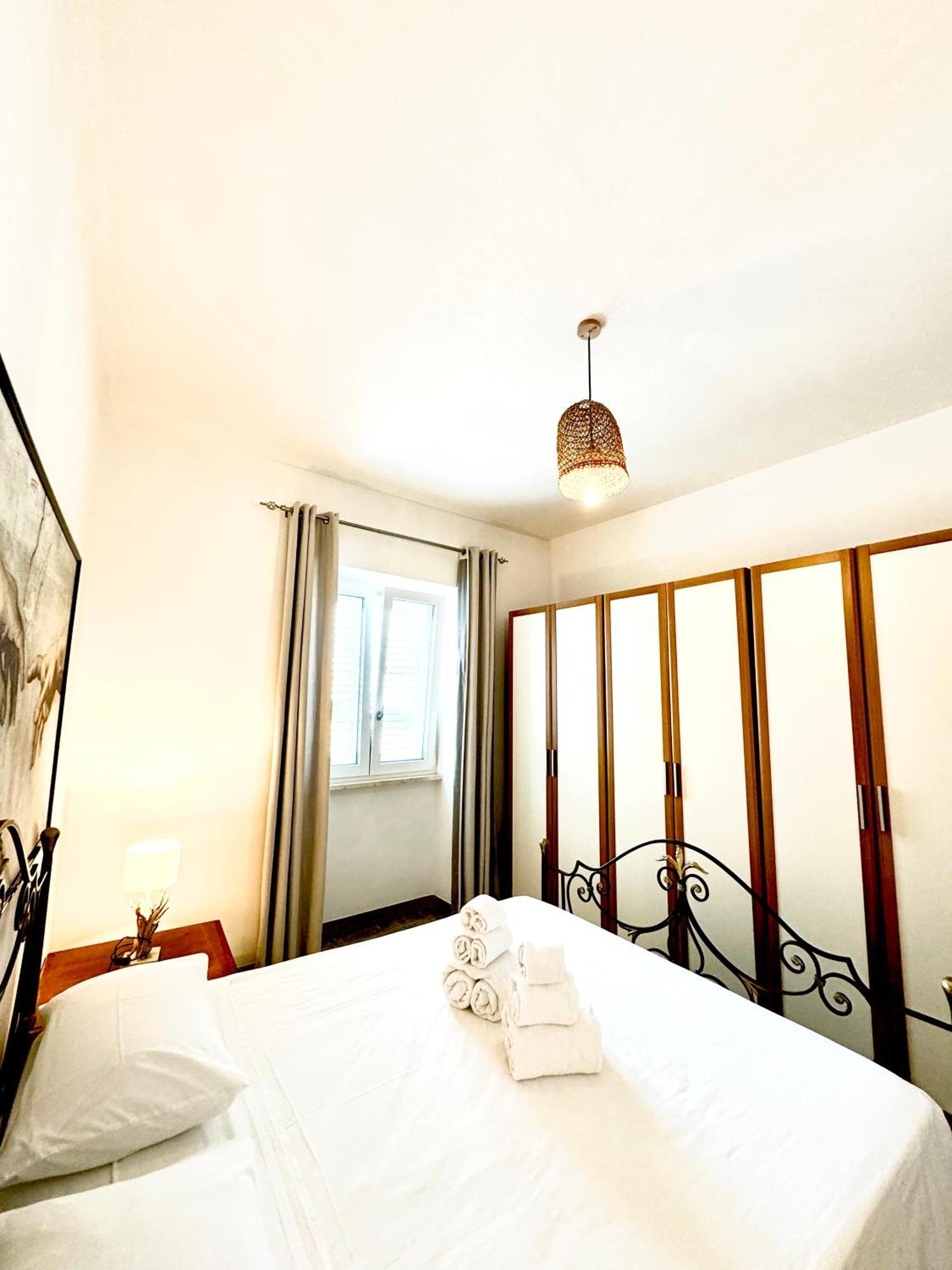 Torre Squillace Aquarama Rooms & Apartments المظهر الخارجي الصورة